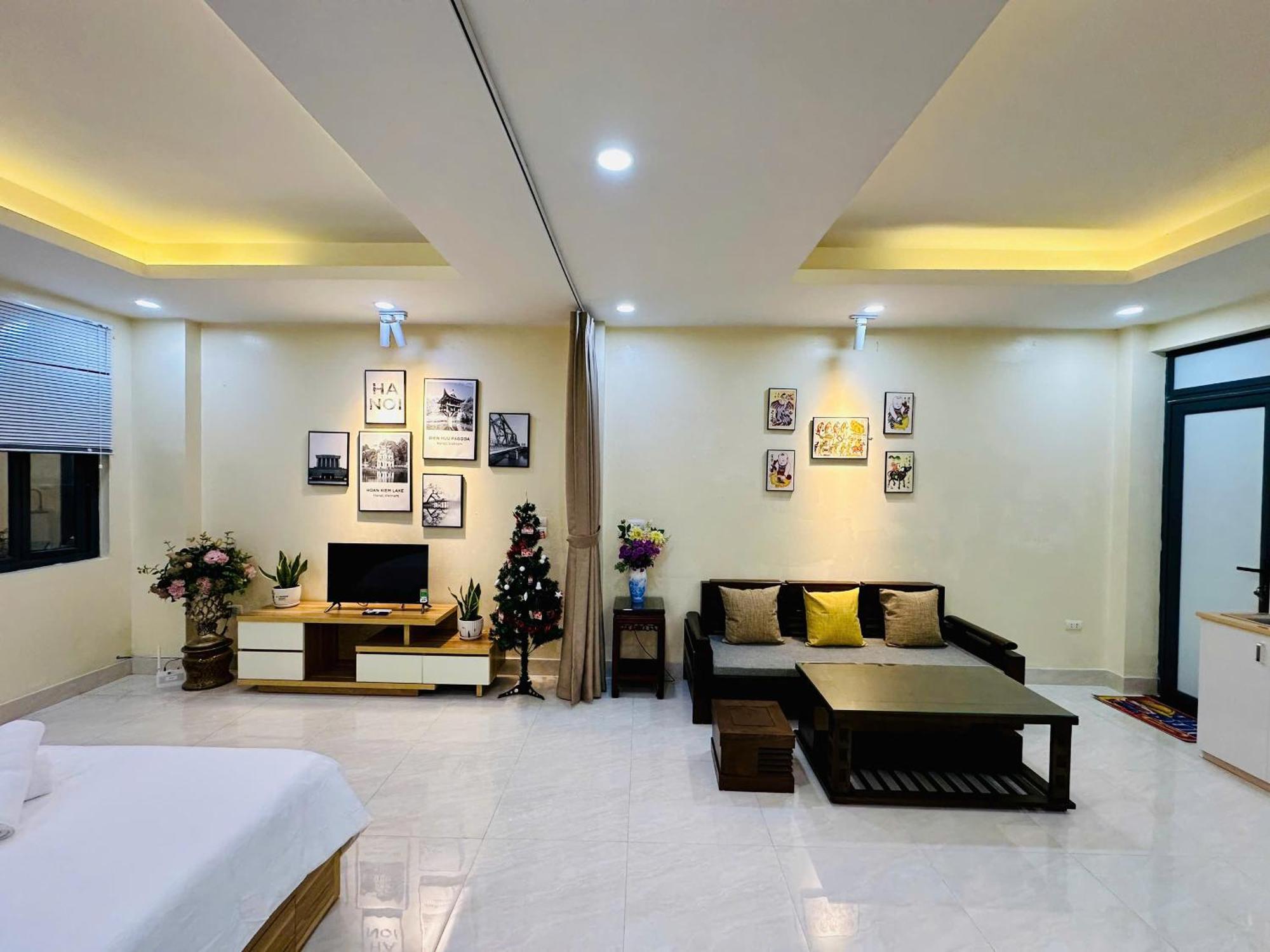 Vietnam Travelers 1 With Private Balcony Homestay *